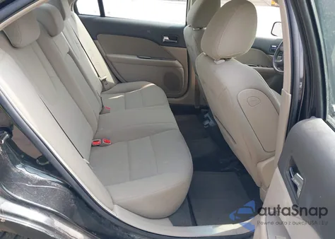 2010 Ford Fusion Hybrid from USA, damaged, VIN 3FADP0L35AR168002